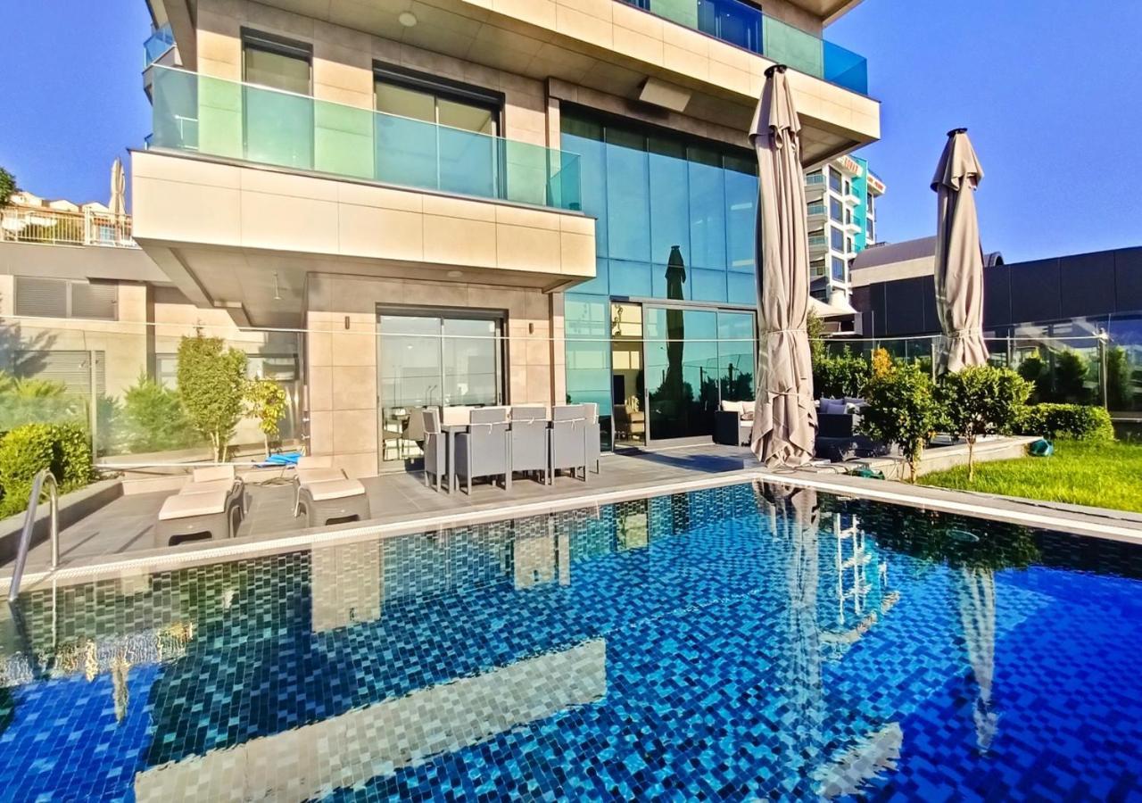 Villa Luxury Seaview With 9000 M2 Access
