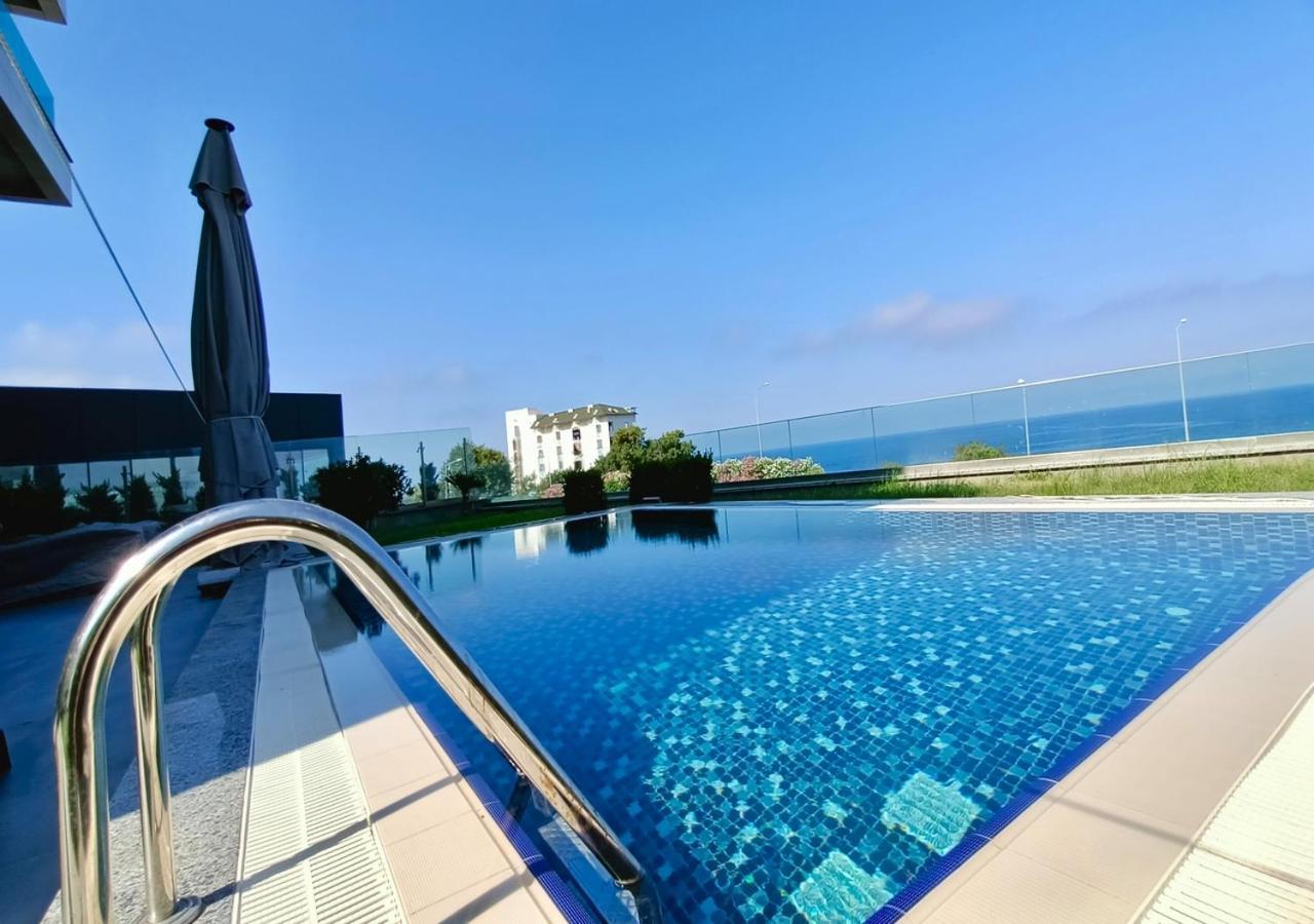 Luxury Seaview With 9000 M2 Access Villa Alanya