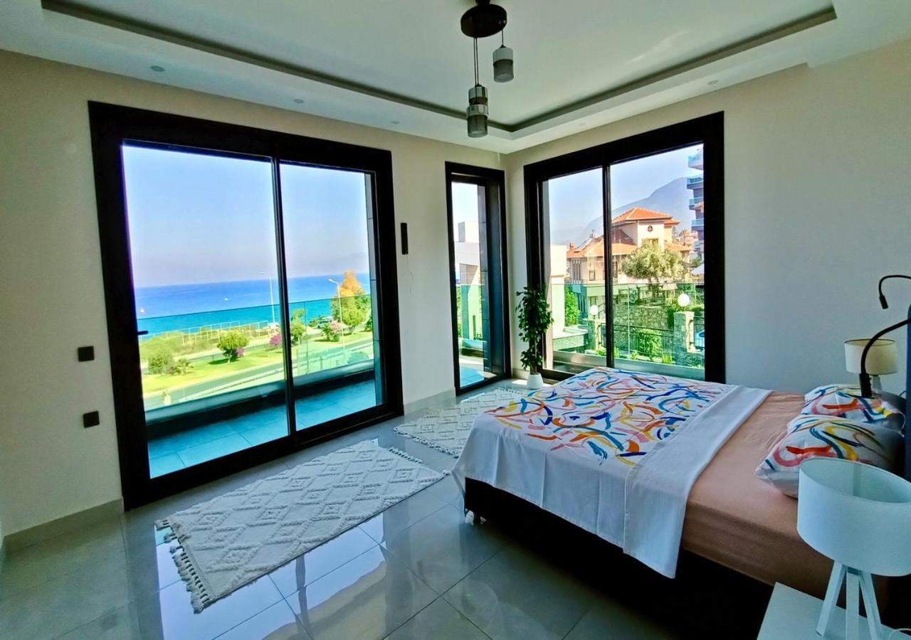 Villa Luxury Seaview With 9000 M2 Access