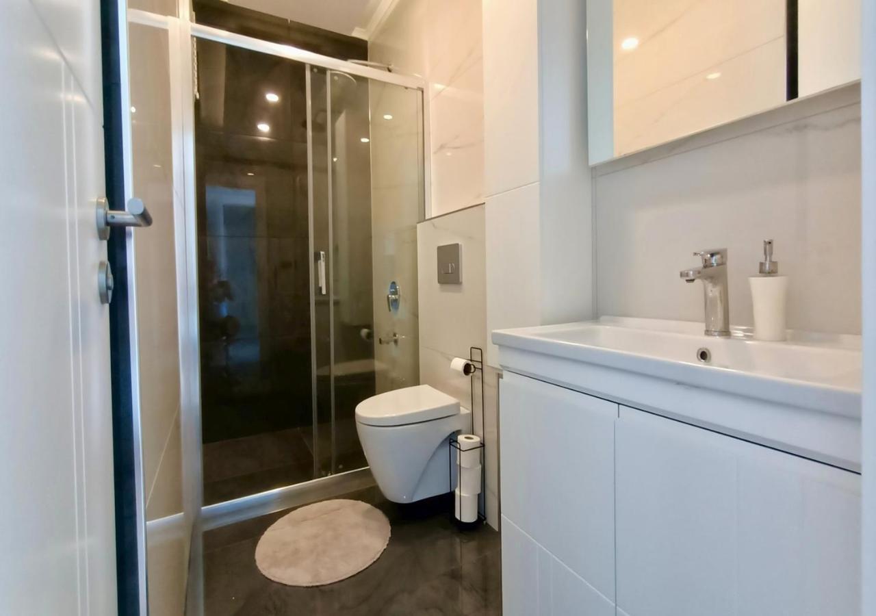 Villa Luxury Seaview With 9000 M2 Access *