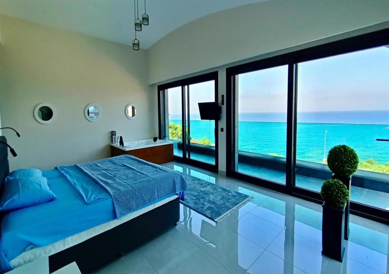 Luxury Seaview With 9000 M2 Access